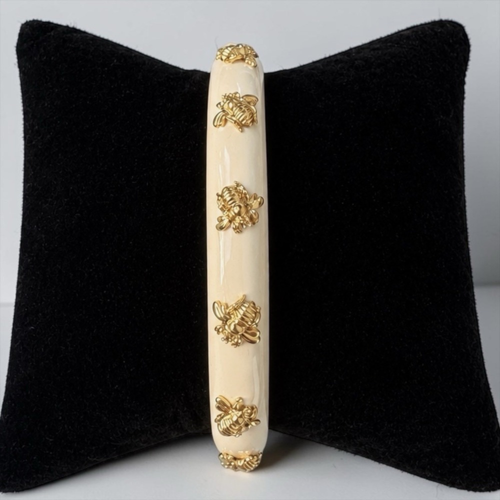 Joan Rivers Bumble Bee Ivory Cream Enamel Gold Tone Clamper Bracelet Vintage